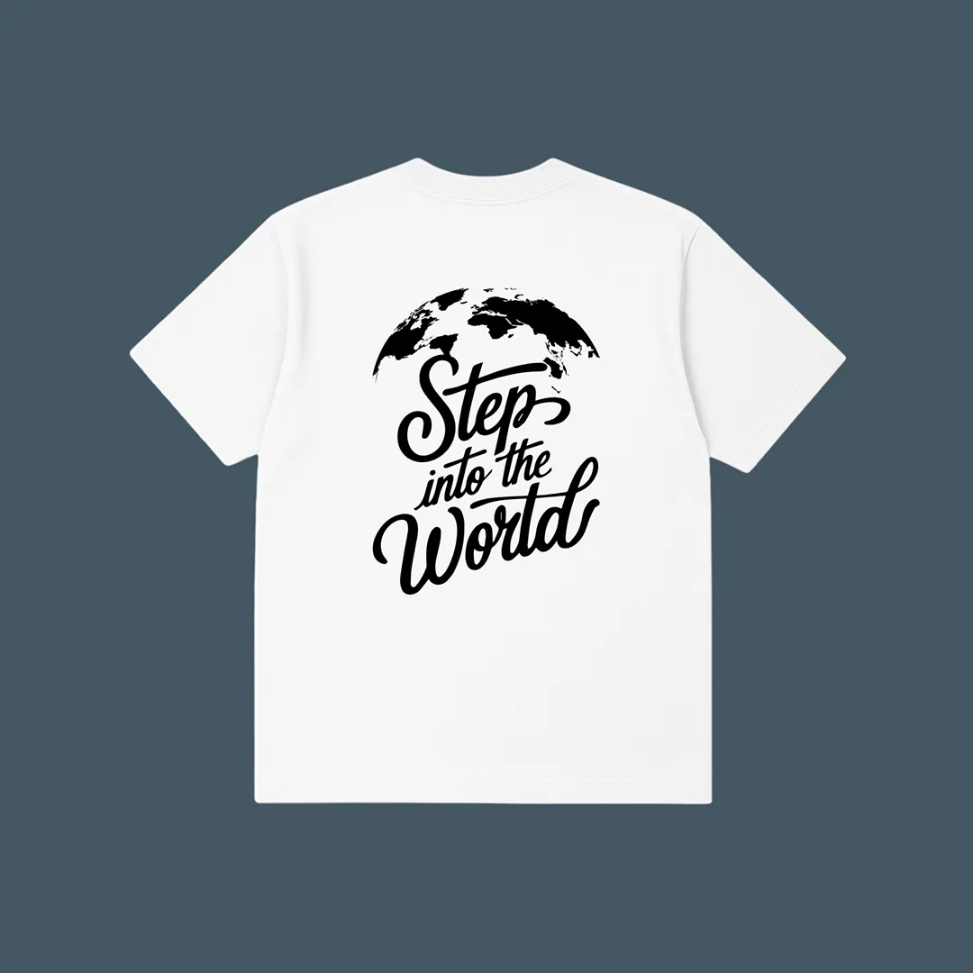 T-Shirt Oversized Into the World - Image 4